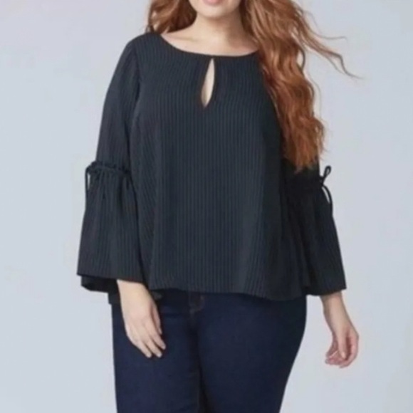 Lane Bryant Top Blouse Bell Sleeve Navy Blue Pinstripes Comfy Career Office - Picture 1 of 11